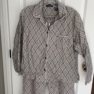 Ladies medium pajamas